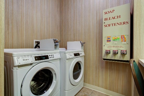 Hampton Inn By Hilton Salina image 3