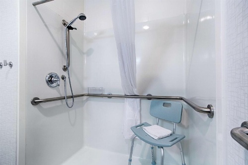 Hampton Inn By Hilton Salina image 9